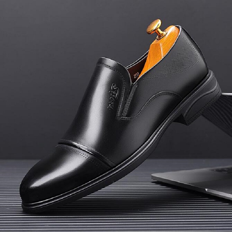 Brand Men's Casual Shoes Leather Business Men's Oxford Shoes Breathable Roman Men Dress Shoes Luxury Loafers D2A17, Black
Brand Men's Casual Shoes Leather Business Men's Oxford Shoes Breathable Roman Men Dress Shoes Luxury Loafers D2A17, Black