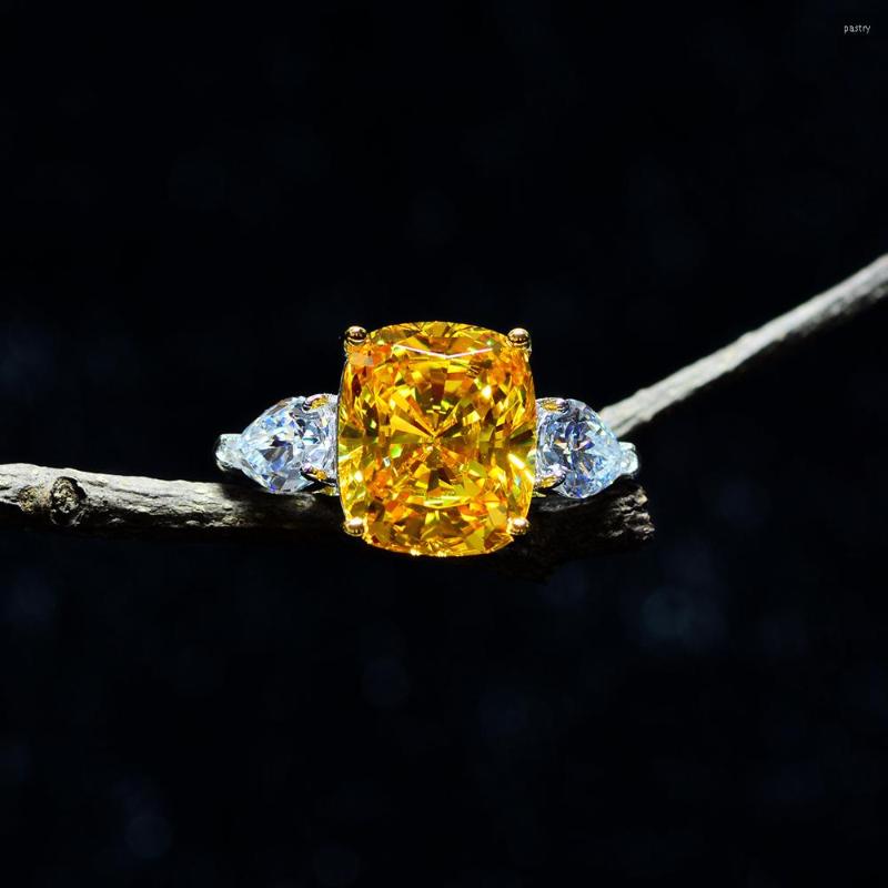 Cluster Rings Luxury Cushion Cut 6ct Topaz Diamond Ring Original 925 Sterling Silver Engagement Wedding Band For Women Jewelry Gift
Cluster Rings Luxury Cushion Cut 6ct Topaz Diamond Ring Original 925 Sterling Silver Engagement Wedding Band For Women Jewelry Gift