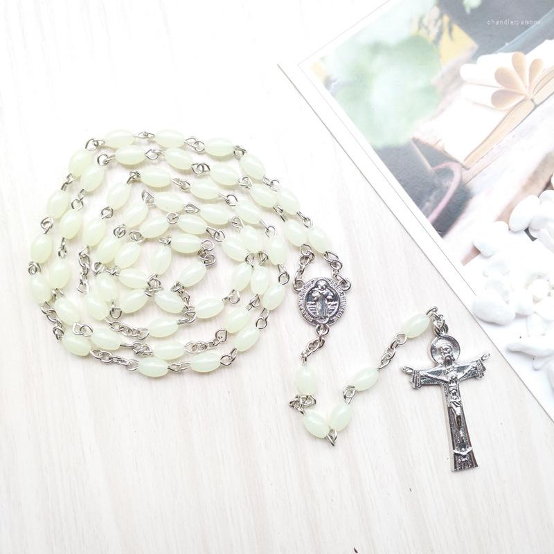 Pendant Necklaces QIGO Religious Jewelry Cross Acrylic Luminous Rosary Necklace
Pendant Necklaces QIGO Religious Jewelry Cross Acrylic Luminous Rosary Necklace