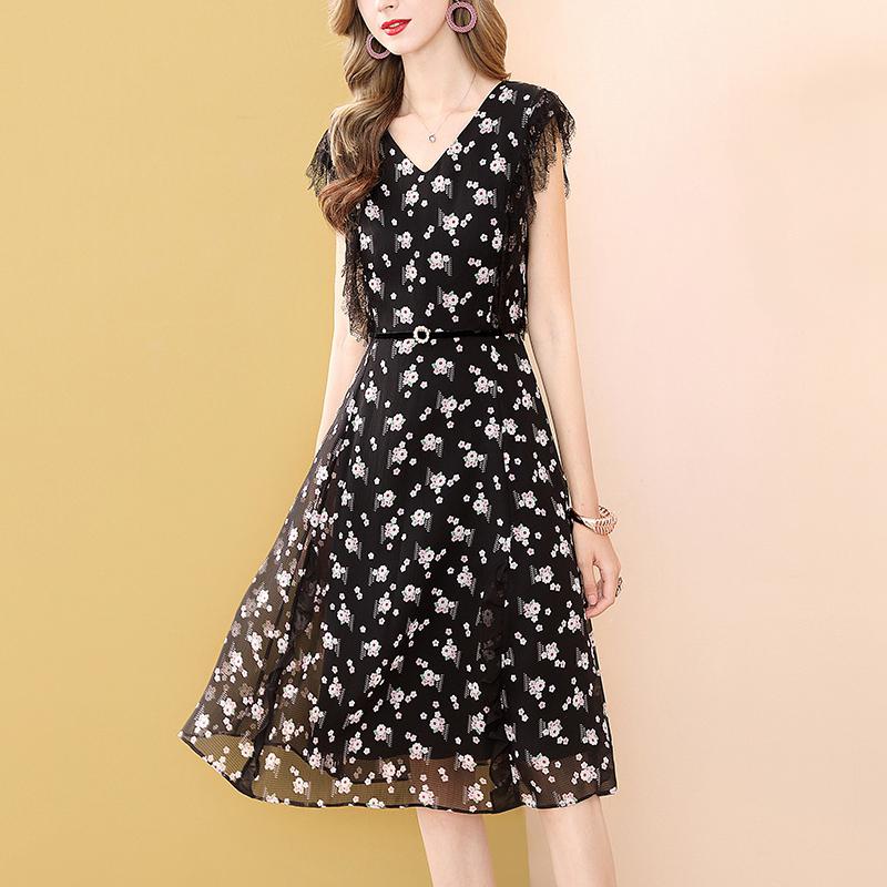 Casual Dresses Black Sleeveless Dress Chiffon Printed Fashion Lace Patchwork V-Neck Slim Elegant Flower Knee For Women 2023 Summer
Casual Dresses Black Sleeveless Dress Chiffon Printed Fashion Lace Patchwork V-Neck Slim Elegant Flower Knee For Women 2023 Summer