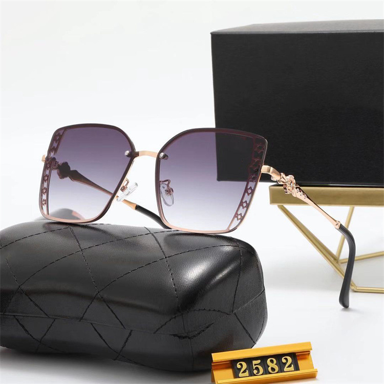 Polarized sunglasses frame new wave fashion sunglasses environmental protection glasses men's fashion latest black metal full-frame UV400 sun visor square
Polarized sunglasses frame new wave fashion sunglasses environmental protection glasses men's fashion latest black metal full-frame UV400 sun visor square