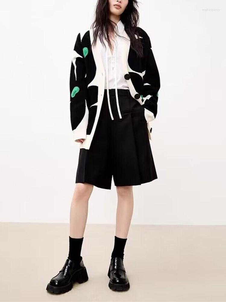 Women' Knits 2023 Winter Women Wool Blend V-Neck Single-Breasted Floral Pattern Fashion All-Match Straight Cardigan Sweater
Women' Knits 2023 Winter Women Wool Blend V-Neck Single-Breasted Floral Pattern Fashion All-Match Straight Cardigan Sweater
