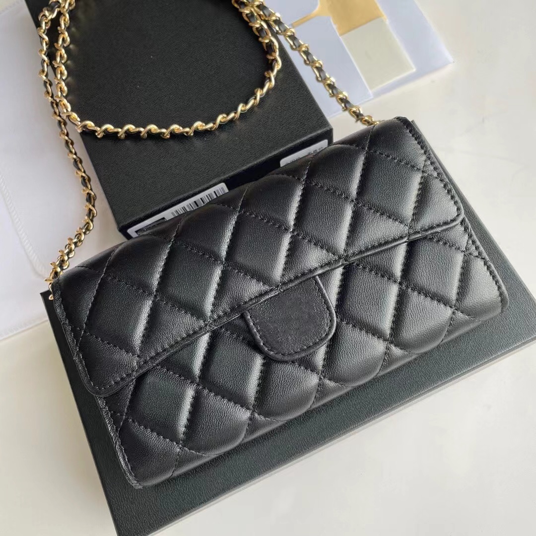 Classic Rhomboid Chain Wallets Caviar Lambskin Leather Flaps Women Designer Purse Black Pink White Red Crossbody Bag, Black caviar silver chain
Classic Rhomboid Chain Wallets Caviar Lambskin Leather Flaps Women Designer Purse Black Pink White Red Crossbody Bag, Black caviar silver chain