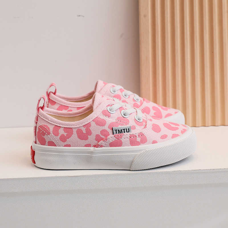 Chil1en's Canvas Shoes Girls' Small White Shoes Spring 2023 Cartoon Chil1en's Shoes on One Foot China-chic, Light pink 1705
Chil1en's Canvas Shoes Girls' Small White Shoes Spring 2023 Cartoon Chil1en's Shoes on One Foot China-chic, Light pink 1705