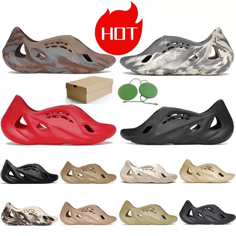 with Box with Box 2023 Men Designer Foam Runner Sandal Mens Summer Indoor Pantoufle Outdoor Non-slip Slippers Moon Grey Onyx Slides Woman Us Yeezies Yezzys, 10
with Box with Box 2023 Men Designer Foam Runner Sandal Mens Summer Indoor Pantoufle Outdoor Non-slip Slippers Moon Grey Onyx Slides Woman Us Yeezies Yezzys, 10