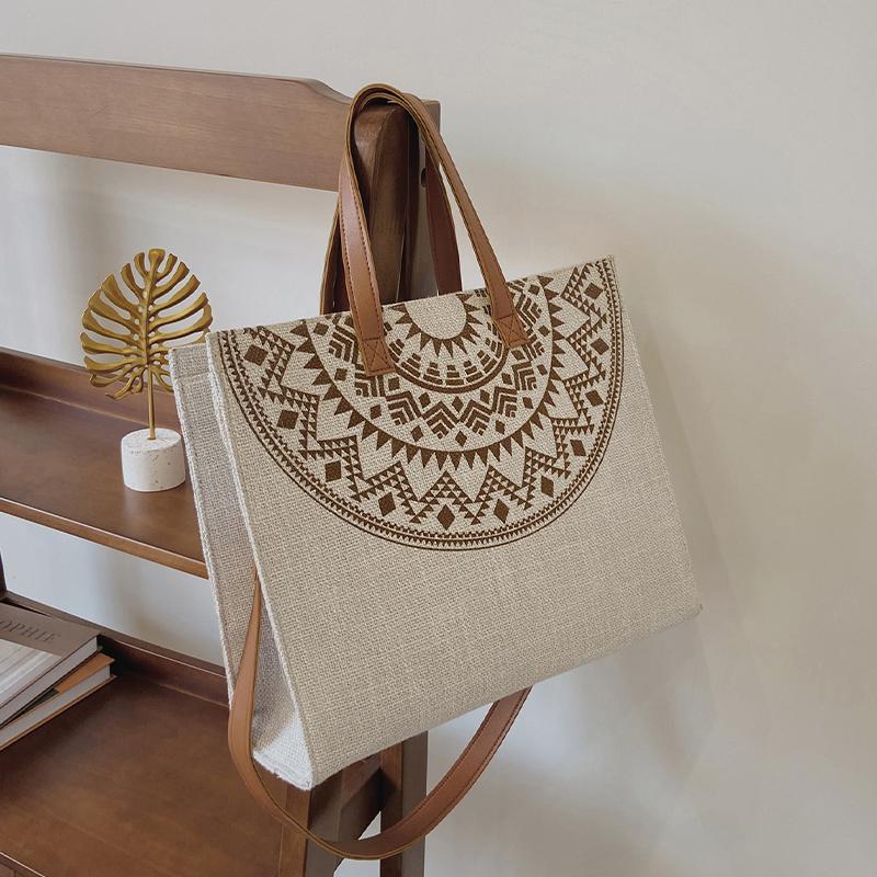 Evening Bags Women Designer Brand Handbag Large Capacity Shoulder Bag Canvas Beach Totes 2023 Crossbody Quality Sac A Main Femme, Black
Evening Bags Women Designer Brand Handbag Large Capacity Shoulder Bag Canvas Beach Totes 2023 Crossbody Quality Sac A Main Femme, Black