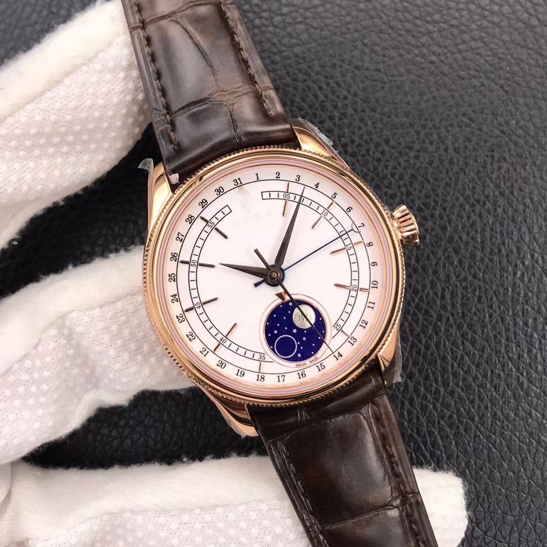 UU Factory 50535 Lunar Phase watch has diameter of 39mm and a Cal.3195 movement that can independently adjust the hour clock calendar with a quick-jump, As shown
UU Factory 50535 Lunar Phase watch has diameter of 39mm and a Cal.3195 movement that can independently adjust the hour clock calendar with a quick-jump, As shown
