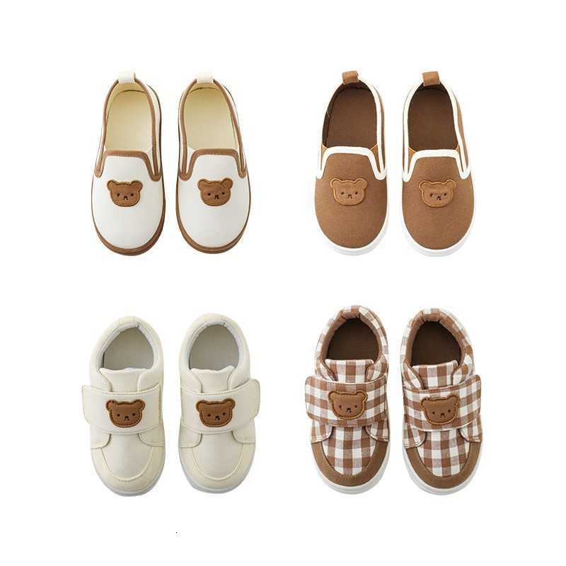 Wulibu One Chil1en's Contrast Canvas Shoes Spring and Autumn New Baby Cartoon Bear Embroidered Casual Versatile Shoes, Beige (s0573)
Wulibu One Chil1en's Contrast Canvas Shoes Spring and Autumn New Baby Cartoon Bear Embroidered Casual Versatile Shoes, Beige (s0573)
