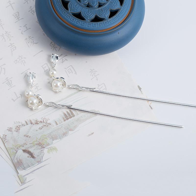 Hair Clips & Barrettes Creative Vintage Hairpin Elegant Alloy Stick Personalized Accessories For Women Girls LbHair
Hair Clips & Barrettes Creative Vintage Hairpin Elegant Alloy Stick Personalized Accessories For Women Girls LbHair