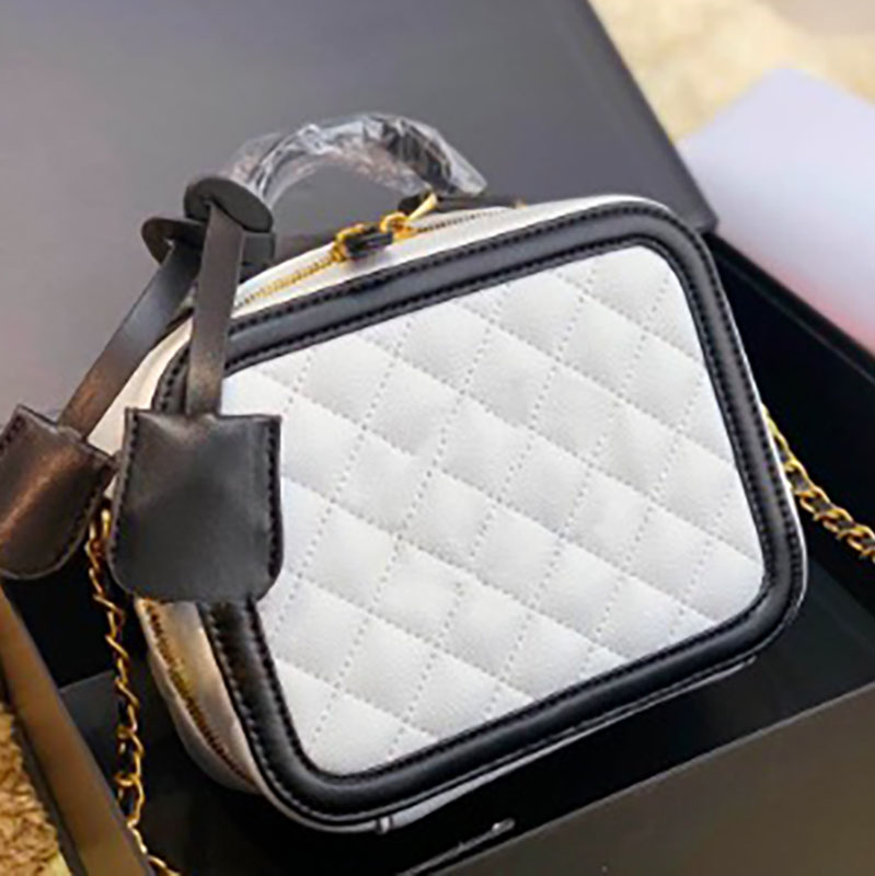 leather messenger luxury designers handbags bag Make up shoulder Wash Cosmetic Beauty bags lady Box Trunk crossbody bag for women fashion chains purse Genuine, White
leather messenger luxury designers handbags bag Make up shoulder Wash Cosmetic Beauty bags lady Box Trunk crossbody bag for women fashion chains purse Genuine, White
