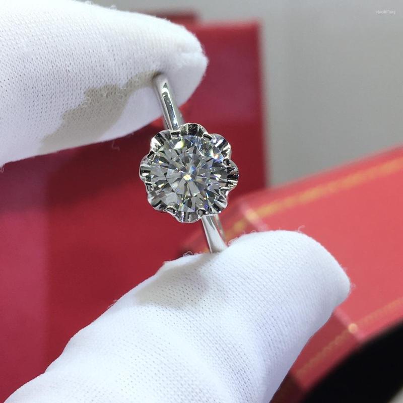 Cluster Rings Silver 925 Original Round Brilliant Cut 1 Diamond Test Past D Color Moissanite Party Ring Platinum Plated Gemstone Jewelry
Cluster Rings Silver 925 Original Round Brilliant Cut 1 Diamond Test Past D Color Moissanite Party Ring Platinum Plated Gemstone Jewelry