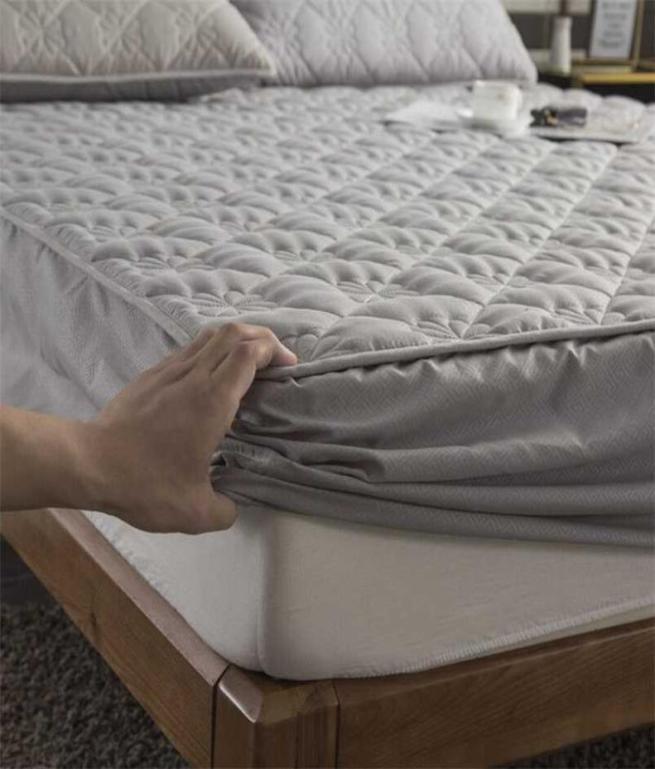 Thicken Quilted Mattress Cover King Queen Bed Fitted Sheet AntiBacteria Topper AirPermeable Pad 2111066045950, Water 5
Thicken Quilted Mattress Cover King Queen Bed Fitted Sheet AntiBacteria Topper AirPermeable Pad 2111066045950, Water 5