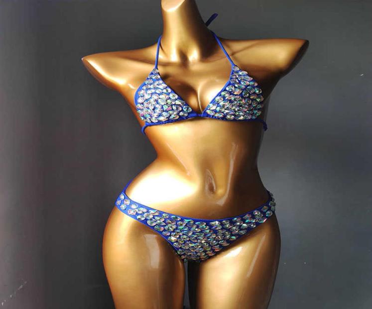 2021 venus vacation rhinestone diamond bikini set sexy women swimwear push up beachwear1447405
2021 venus vacation rhinestone diamond bikini set sexy women swimwear push up beachwear1447405