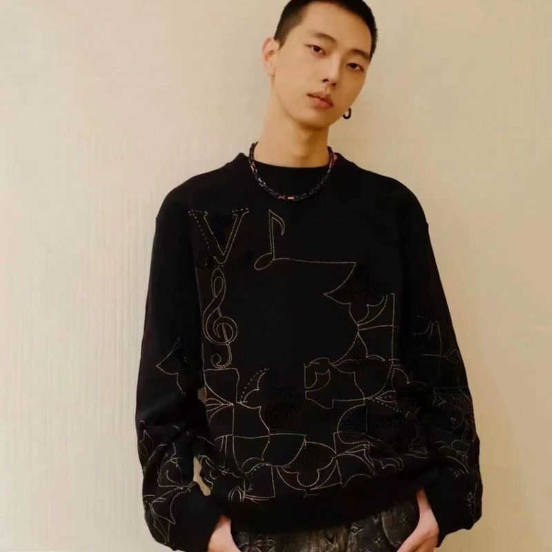 Luxury designer sweater men women sweatshirt 3d embroidered hoodie round neck long sleeve tshirt fashion pullover sweaters casual shirt, White-tshirt
Luxury designer sweater men women sweatshirt 3d embroidered hoodie round neck long sleeve tshirt fashion pullover sweaters casual shirt, White-tshirt