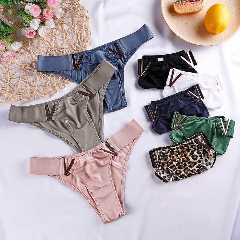 Women's Panties Fashion Sexy Women Seamless Underwear Low Rise Thongs V-Shaped Metal Decor High Fork Briefs Bikini, 1929 winered v
Women's Panties Fashion Sexy Women Seamless Underwear Low Rise Thongs V-Shaped Metal Decor High Fork Briefs Bikini, 1929 winered v