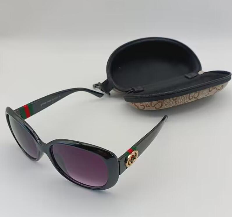 Designer Sunglasses For Women and Men Fashion Model Special UV 400 Protection Double Beam Frame Outdoor Brands Design Alloy Top Cyclone Sunglasses G3600
Designer Sunglasses For Women and Men Fashion Model Special UV 400 Protection Double Beam Frame Outdoor Brands Design Alloy Top Cyclone Sunglasses G3600