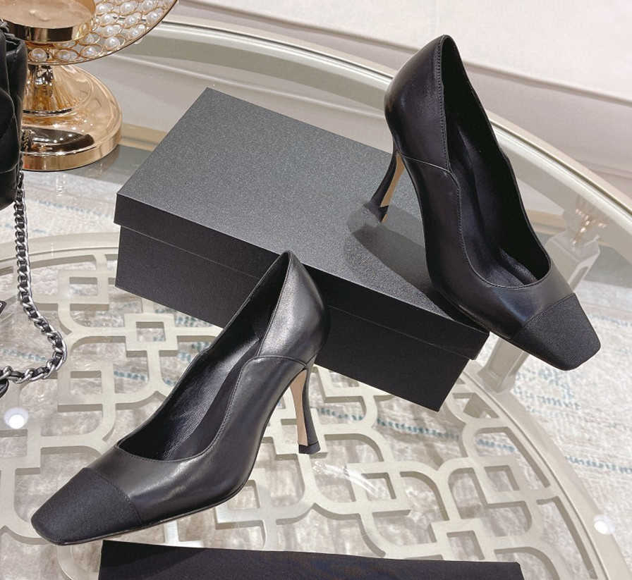 Designer Shoes Edition New style small fragrant thin heel in autumn of 22 black pointed shallow mouth women's leather high-heeled shoes, Black matte
Designer Shoes Edition New style small fragrant thin heel in autumn of 22 black pointed shallow mouth women's leather high-heeled shoes, Black matte