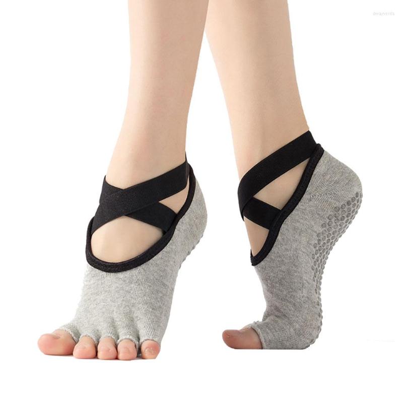 Athletic Socks Women Fitness Sport Yoga Five Toe Anti-slip PVC Comfortable Skin-friendly Pilates Basketball Cotton, 02
Athletic Socks Women Fitness Sport Yoga Five Toe Anti-slip PVC Comfortable Skin-friendly Pilates Basketball Cotton, 02