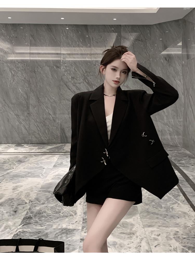 Women' Suits UNXX 2023 Spring Autumn Women Blazers Formal Jackets Outerwear Lace Up Office Lady Wild Tops Oversized Jacket High, Black
Women' Suits UNXX 2023 Spring Autumn Women Blazers Formal Jackets Outerwear Lace Up Office Lady Wild Tops Oversized Jacket High, Black