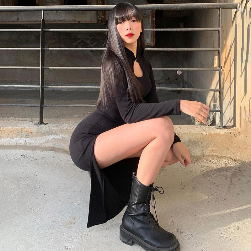 Casual Dresses Autumn Retro Solid Color Hollow Side Slits Slim Cheongsam Style Sexy High Waist Lady Elegant Long-sleeved Stretch Knitted, Black
Casual Dresses Autumn Retro Solid Color Hollow Side Slits Slim Cheongsam Style Sexy High Waist Lady Elegant Long-sleeved Stretch Knitted, Black