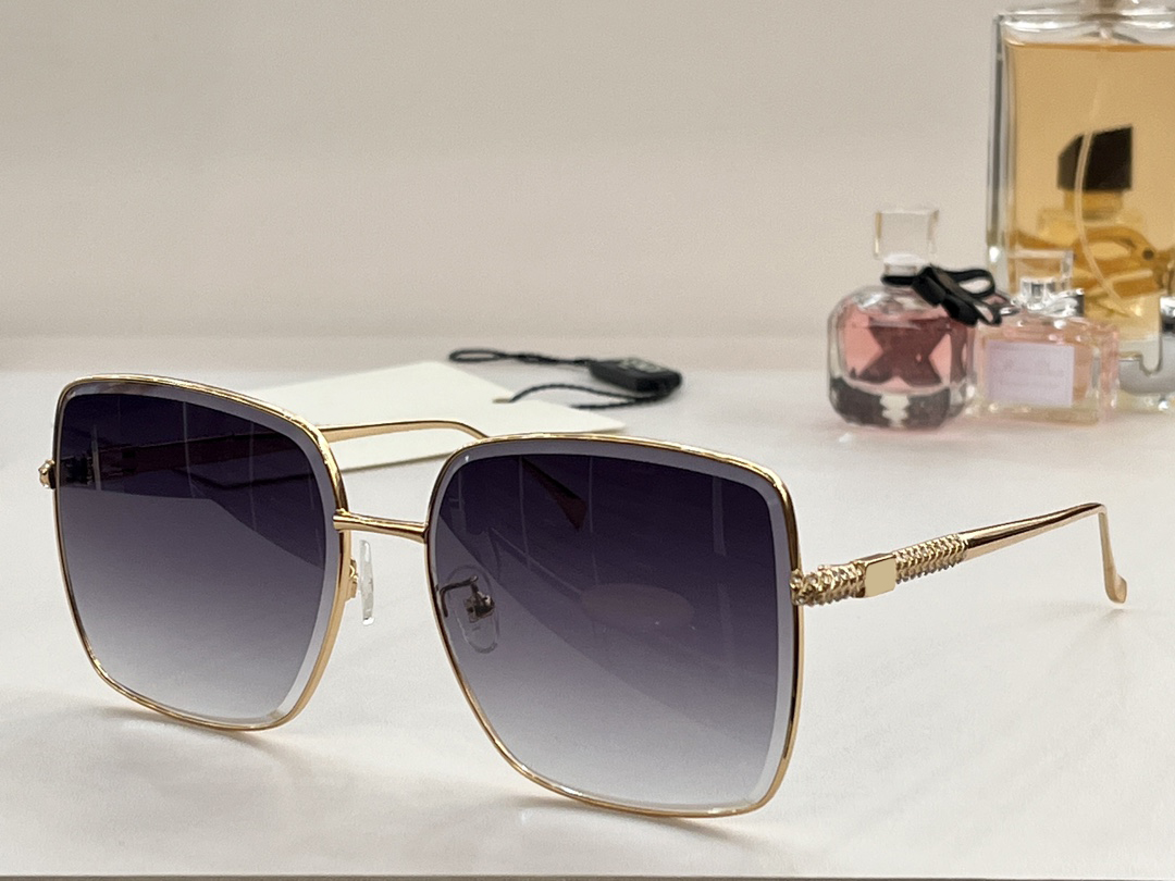 Funky Sunglasses Designers For Men Women Summer 40014U Style Anti-Ultraviolet Retro Eyewear Plate Random Box
Funky Sunglasses Designers For Men Women Summer 40014U Style Anti-Ultraviolet Retro Eyewear Plate Random Box