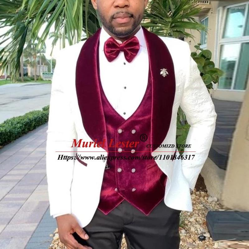 Men's Suits Tailored Made Men Slim Fit Wedding Tuxedo White Floral Jacquard Blazer With Velvet Lapel Jacket Vest Black Pants 3 Pieces, Model 2
Men's Suits Tailored Made Men Slim Fit Wedding Tuxedo White Floral Jacquard Blazer With Velvet Lapel Jacket Vest Black Pants 3 Pieces, Model 2