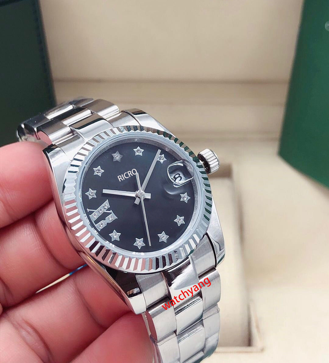 Women's automatic mechanical watch size 31mm 2813 movement 316 fine steel high strength scratch-proof mirror pentacle literal fashion sports seriesdesigner
Women's automatic mechanical watch size 31mm 2813 movement 316 fine steel high strength scratch-proof mirror pentacle literal fashion sports seriesdesigner