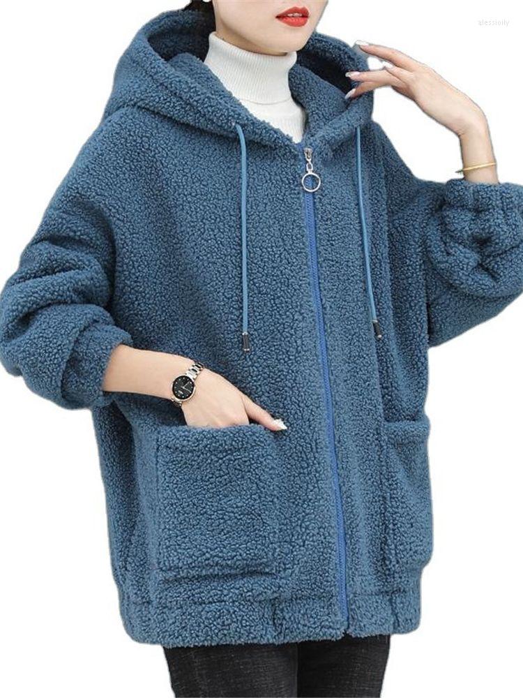 Women's Jackets Imitation Lamb Velvet Sweater Women Fleece 2023 Autumn Winter Loose Korean Version Of The Cardigan Thick Wool Coat 724, Blue
Women's Jackets Imitation Lamb Velvet Sweater Women Fleece 2023 Autumn Winter Loose Korean Version Of The Cardigan Thick Wool Coat 724, Blue