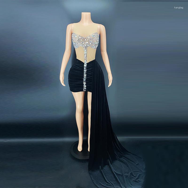 Stage Wear Velet Stitching Rhinestone Dress Host Clothes Adult Women Nightclub Singer Costume Festival Clothing Evening Dresses B4769, Only dress
Stage Wear Velet Stitching Rhinestone Dress Host Clothes Adult Women Nightclub Singer Costume Festival Clothing Evening Dresses B4769, Only dress