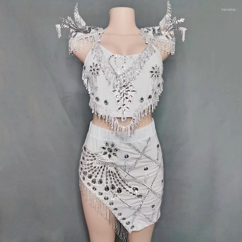 Stage Wear Luxury Rhinestones Tassel Mini Skirt 2 Pieces Sexy Women Singer Dancer Team Performance Clothes Party Festival Rave Outfit, Black
Stage Wear Luxury Rhinestones Tassel Mini Skirt 2 Pieces Sexy Women Singer Dancer Team Performance Clothes Party Festival Rave Outfit, Black