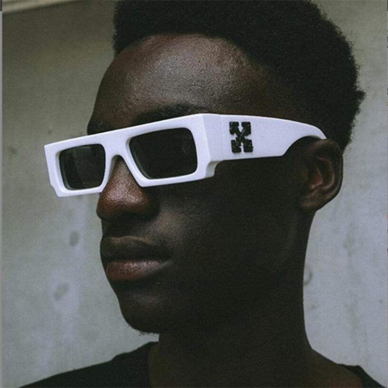 Sunglasses European And American Fashion Men's Square Style Pull Wind Glasses Gloss Black With Decorative GogglesSunglassesSunglasses
Sunglasses European And American Fashion Men's Square Style Pull Wind Glasses Gloss Black With Decorative GogglesSunglassesSunglasses