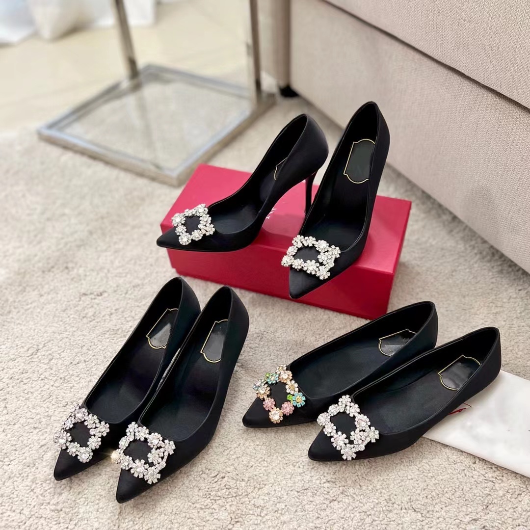 Designers Heels Womens Wedding Dress shoes Top Quality Classic buckle 10cm pointy high-heeled shoe comfort quality guarantee Four seasons women factory with box
Designers Heels Womens Wedding Dress shoes Top Quality Classic buckle 10cm pointy high-heeled shoe comfort quality guarantee Four seasons women factory with box