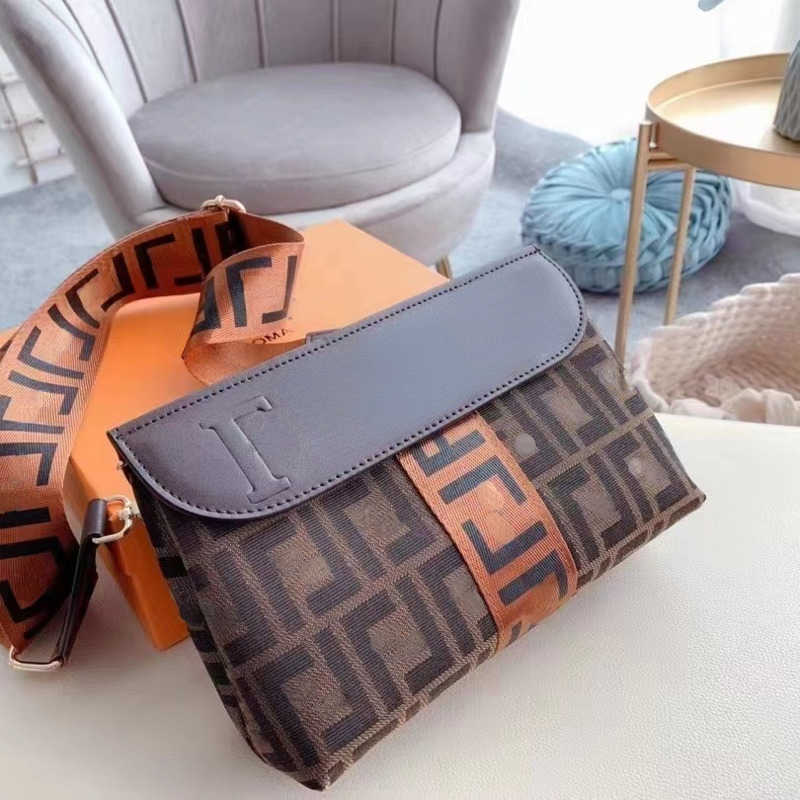 French luxury shoulder bag women handbag designer crossbody purse vintage bags square messengerbag canvas clutch Baguette wallet, Brown
French luxury shoulder bag women handbag designer crossbody purse vintage bags square messengerbag canvas clutch Baguette wallet, Brown