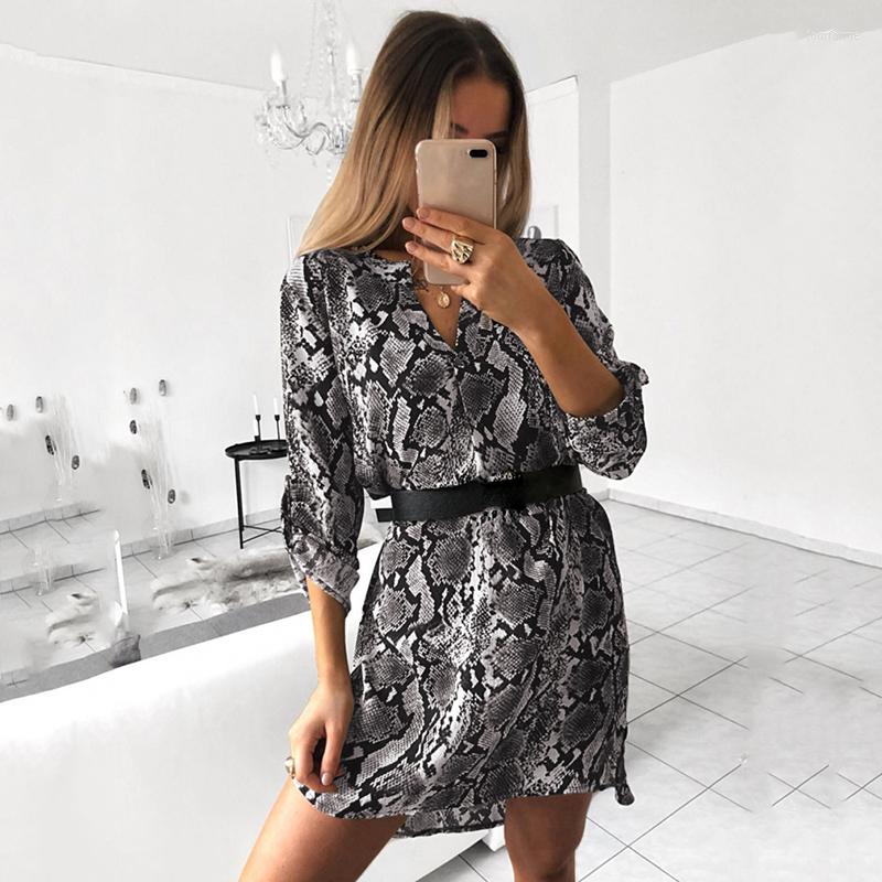 Casual Dresses Women Autumn Sexy Snake Print Striped Long Sleeve V-Neck Dress Ladies Empire Mini Above Knee Length, Khaki
Casual Dresses Women Autumn Sexy Snake Print Striped Long Sleeve V-Neck Dress Ladies Empire Mini Above Knee Length, Khaki