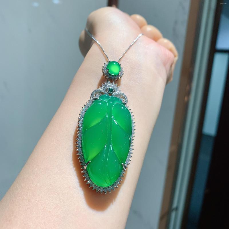Chains High Quality Fashion S925 Silver Sweater Chain Green Leaf Pendant Necklace Suitable For Couple Gifts
Chains High Quality Fashion S925 Silver Sweater Chain Green Leaf Pendant Necklace Suitable For Couple Gifts