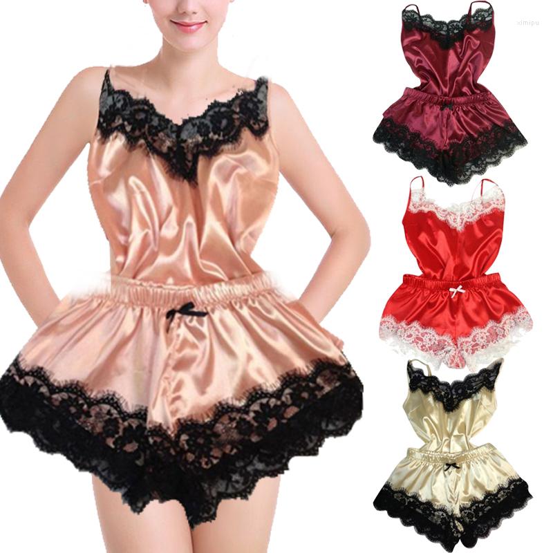 Women's Sleepwear 2 Piece Women Lace Faux Silk Satin Pajamas Set Sleeveless Strap Top Shorts Suit Female Homewear, Black
Women's Sleepwear 2 Piece Women Lace Faux Silk Satin Pajamas Set Sleeveless Strap Top Shorts Suit Female Homewear, Black