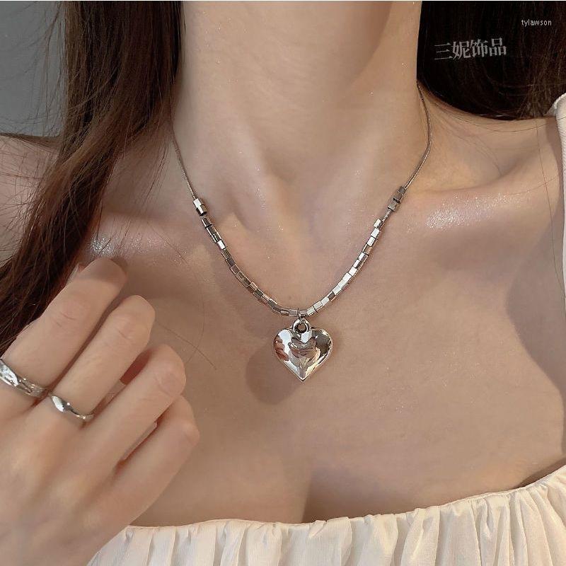 Pendant Necklaces 2023 Tiny Silver Color Heart Necklace For Women SHORT Chain Gift Ethnic Bohemian Collarbone
Pendant Necklaces 2023 Tiny Silver Color Heart Necklace For Women SHORT Chain Gift Ethnic Bohemian Collarbone