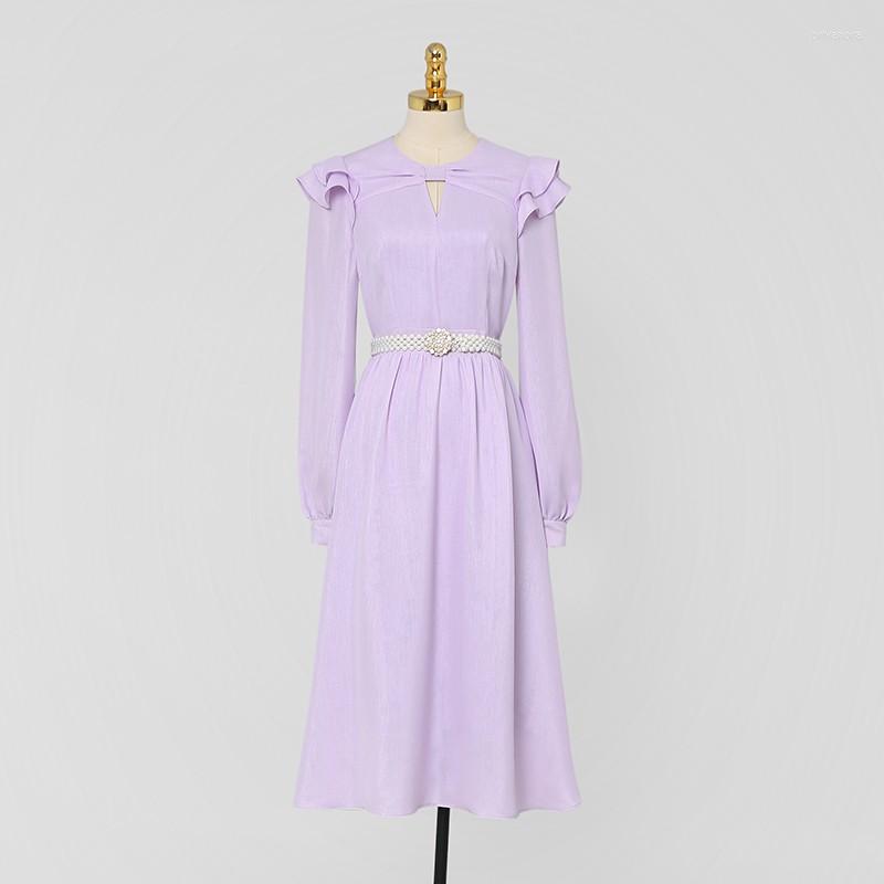 Casual Dresses LINDA DELLA 2023 Fashion Designer Women Summer Models Temperament Elegant Purple Belt Ruffle Lantern Sleeve Slim
Casual Dresses LINDA DELLA 2023 Fashion Designer Women Summer Models Temperament Elegant Purple Belt Ruffle Lantern Sleeve Slim
