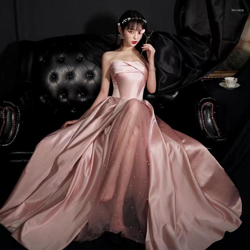 Wedding Dress Sexy Elegant 2023 Satin Sleeveless Off Shoulder Lace-up Strapless Floor-length A-line Bridal Gown Party, Picture shown
Wedding Dress Sexy Elegant 2023 Satin Sleeveless Off Shoulder Lace-up Strapless Floor-length A-line Bridal Gown Party, Picture shown