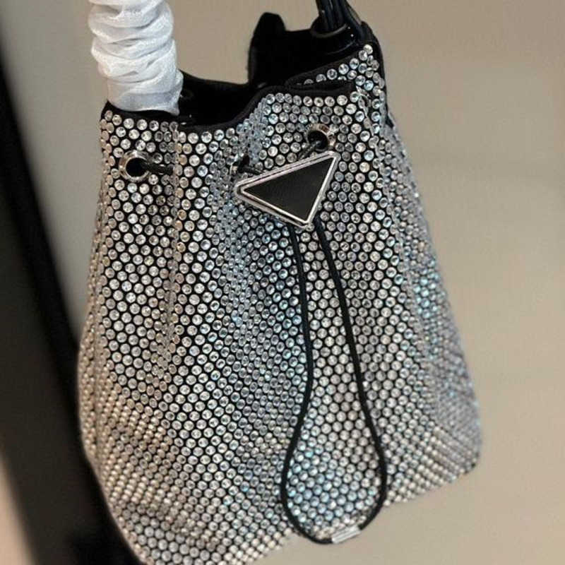 High version tote bag women diamond encrusted handbag designer bucket bags fashion bundle clutch mini totes
High version tote bag women diamond encrusted handbag designer bucket bags fashion bundle clutch mini totes
