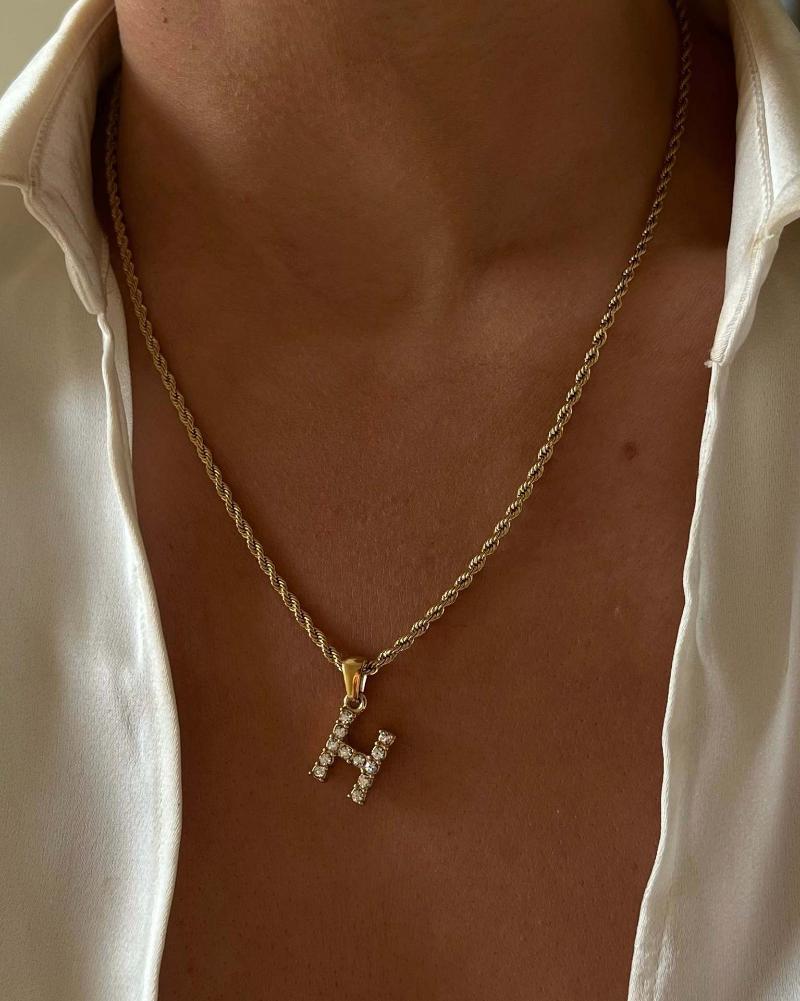 Chains Dainty Initial Necklace For Women Men 26 Letters Pendant Gold Color Stainless Steel Cuban Curb Chain Jewelry DropshippiChains
Chains Dainty Initial Necklace For Women Men 26 Letters Pendant Gold Color Stainless Steel Cuban Curb Chain Jewelry DropshippiChains