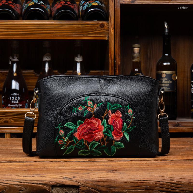 Evening Bags Leather Shoulder Bag Handicraft Embroidered Retro Women's Handbags High Quality Leisure Large Capacity Cowhide
Evening Bags Leather Shoulder Bag Handicraft Embroidered Retro Women's Handbags High Quality Leisure Large Capacity Cowhide