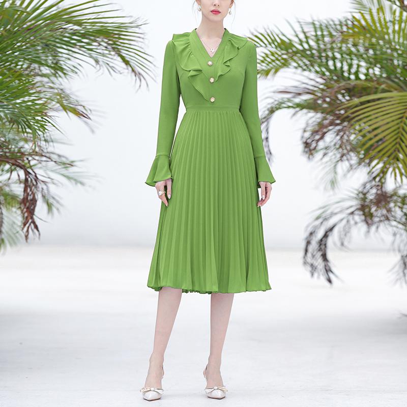 Casual Dresses LINDA DELLA Fashion Designer Women Summer Models Temperament V-neck Green Ruffle Hem Waist Loose Sleeve Pleated
Casual Dresses LINDA DELLA Fashion Designer Women Summer Models Temperament V-neck Green Ruffle Hem Waist Loose Sleeve Pleated