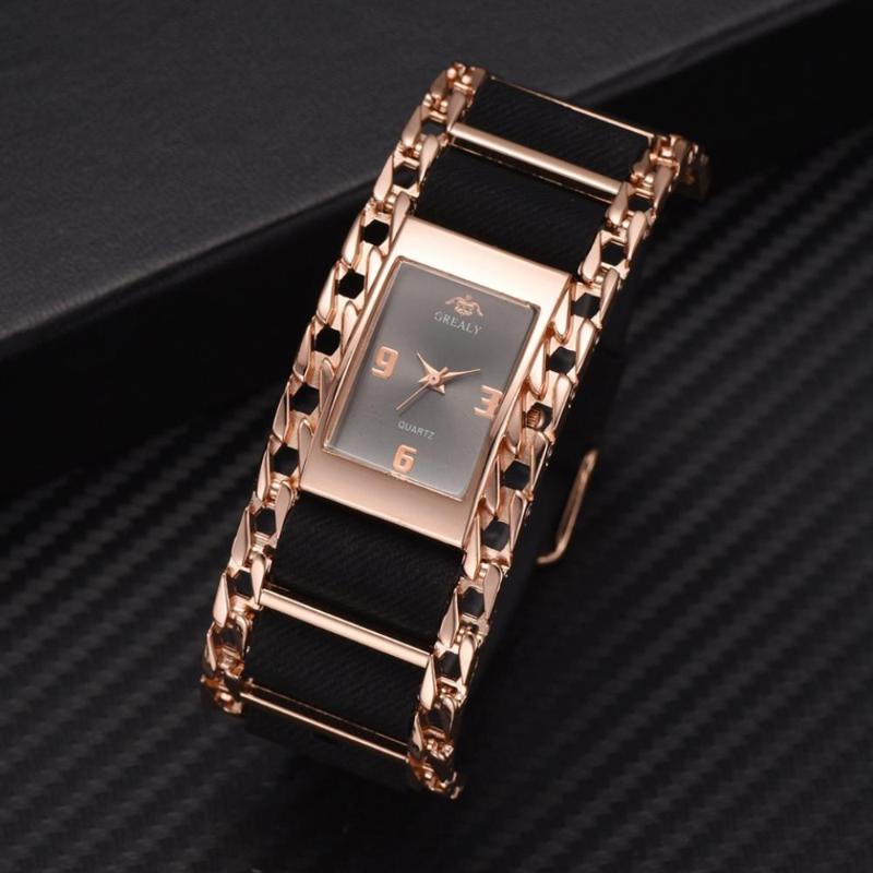 Wristwatches Women Luxury Quartz Clock Gold Bracelet Wrist Watches For Fashion Stainless Steel Creative Watch Relogio FemininoWristwatches, Gold red
Wristwatches Women Luxury Quartz Clock Gold Bracelet Wrist Watches For Fashion Stainless Steel Creative Watch Relogio FemininoWristwatches, Gold red