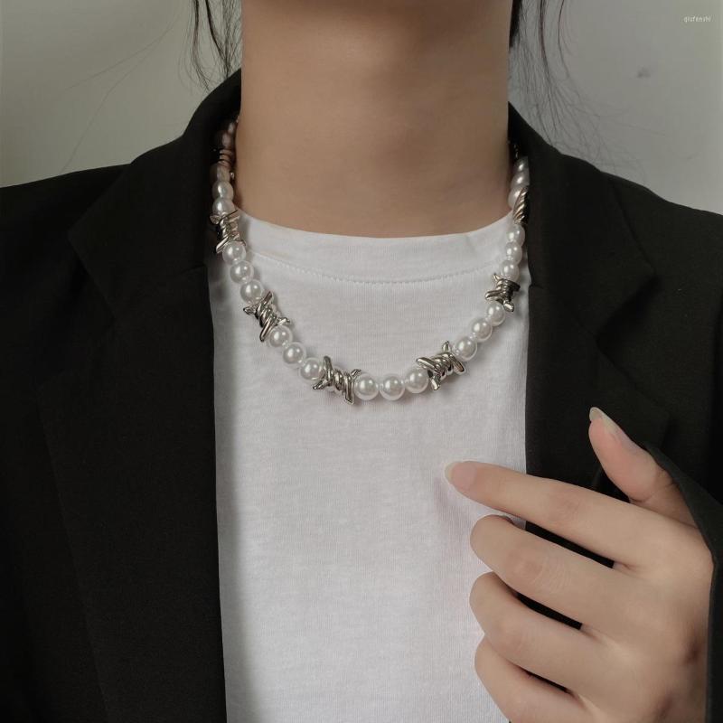 Choker Fine Fashion Imitation Pearl Beaded Geometric Thorns Statement Necklaces Hip Hop Women Men Punk Jewelry Trendy Necklace
Choker Fine Fashion Imitation Pearl Beaded Geometric Thorns Statement Necklaces Hip Hop Women Men Punk Jewelry Trendy Necklace