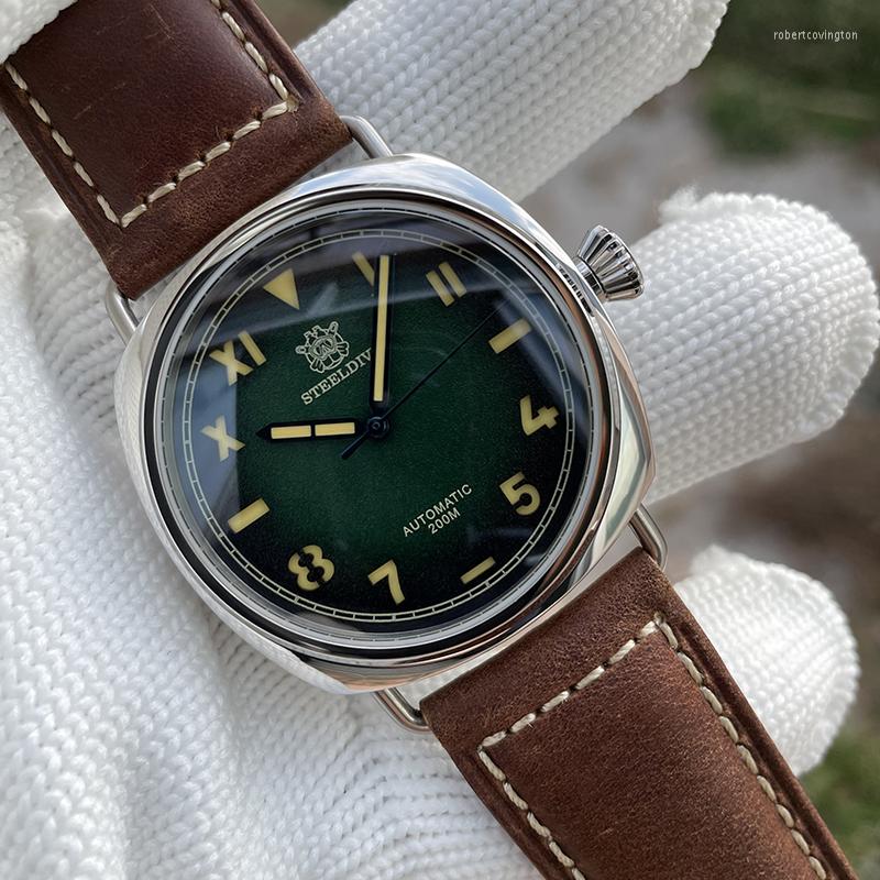 Wristwatches STEELDIVE Men Automatic Watch Sport Dive Mechanical Watches 200m Waterproof Wristwatch Switzerland Luminous Luxury Clock, Dive watch 2
Wristwatches STEELDIVE Men Automatic Watch Sport Dive Mechanical Watches 200m Waterproof Wristwatch Switzerland Luminous Luxury Clock, Dive watch 2