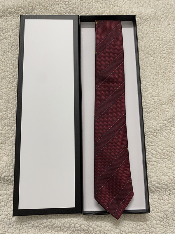 Fashion brand Men Ties 100% Silk Jacquard Classic Woven Handmade womens Tie Necktie for Man Wedding Casual and Business Necktie 888
Fashion brand Men Ties 100% Silk Jacquard Classic Woven Handmade womens Tie Necktie for Man Wedding Casual and Business Necktie 888