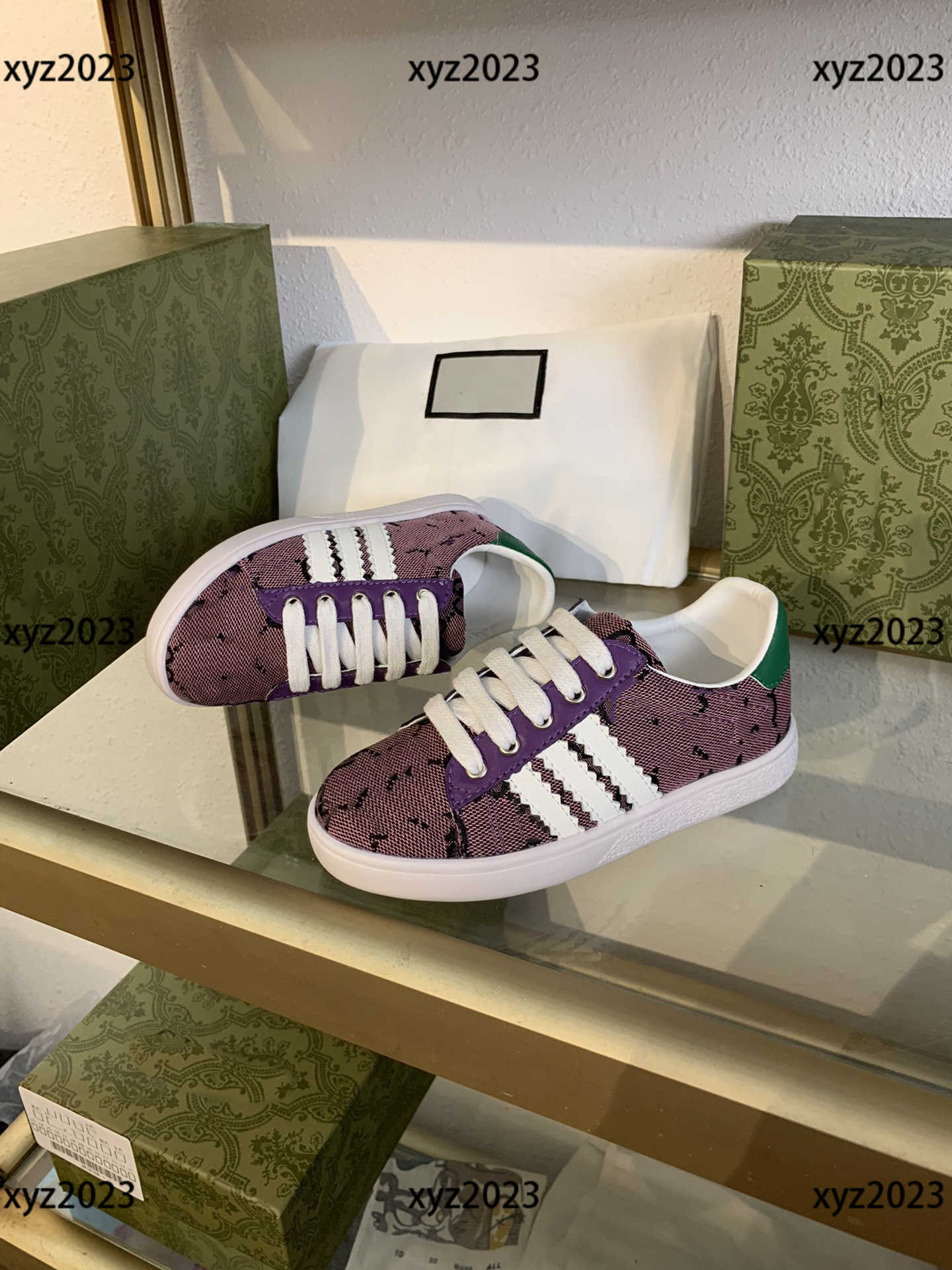 Kids Casual Shoe Child Sneakers baby shoes New Box Non-slip rubber outsole color block design Spring Children's Size 23-35, Multi-color
Kids Casual Shoe Child Sneakers baby shoes New Box Non-slip rubber outsole color block design Spring Children's Size 23-35, Multi-color