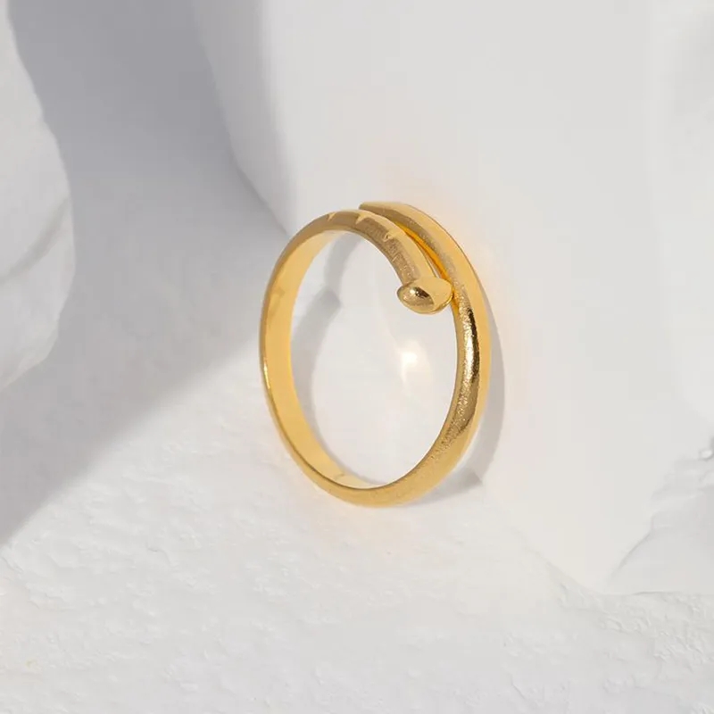 Fashion Nail Ring Woman Luxury ring Jewelry Couple Love Rings Stainless Steel Alloy Gold-Plated Process Fashion Accessories Never Fade Not Allergic
Fashion Nail Ring Woman Luxury ring Jewelry Couple Love Rings Stainless Steel Alloy Gold-Plated Process Fashion Accessories Never Fade Not Allergic