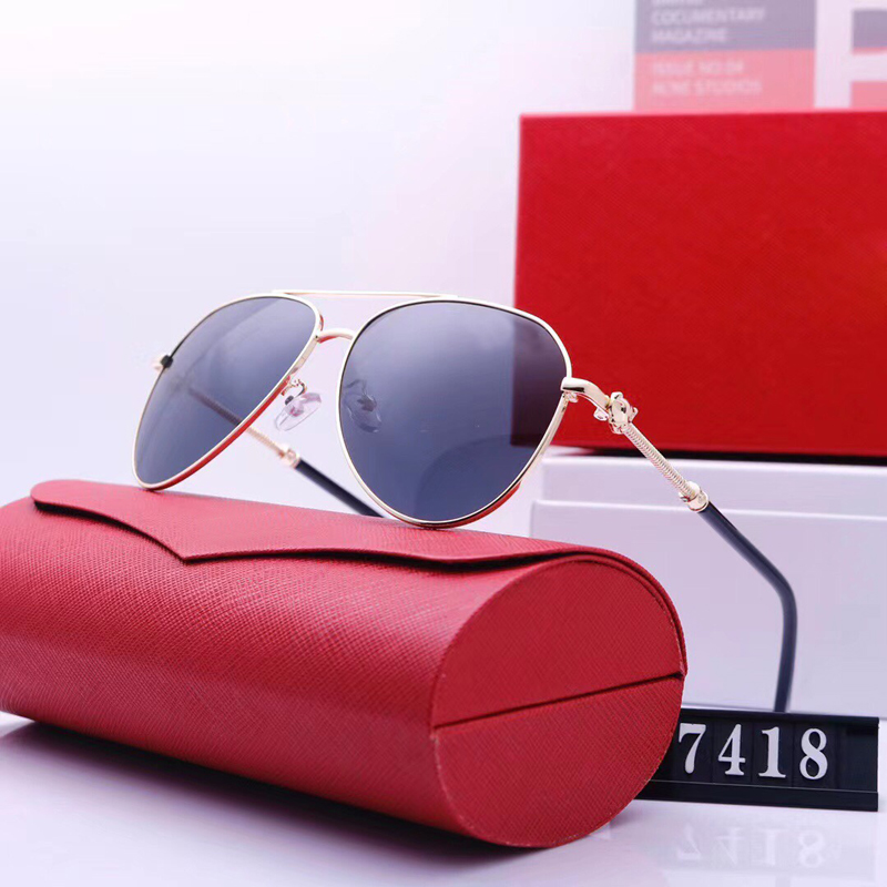 Fashion Designer carti luxury Cool sunglasses police eyewear mans Pilot Sunglasses women fashion gold Leopard head UV400 lens coating metal frame mirror print
Fashion Designer carti luxury Cool sunglasses police eyewear mans Pilot Sunglasses women fashion gold Leopard head UV400 lens coating metal frame mirror print